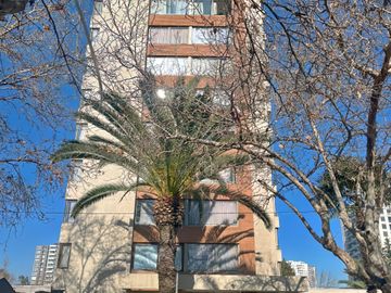 Se Vende Amplio 3 Dormitorios más Estacionamiento, San Miguel