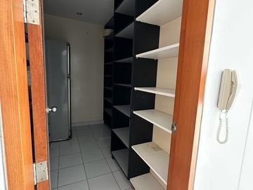 VENTA DE LINDA Y AMPLIA CASA EN ESQUINA EN LA ENCANTADA DE VILLA