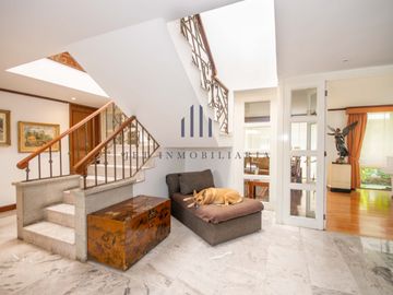 Casa en venta dentro de condominio horizontal - Lomas de Tecamachalco