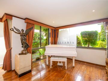 Casa en venta dentro de condominio horizontal - Lomas de Tecamachalco