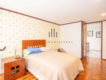 Casa en venta dentro de condominio horizontal - Lomas de Tecamachalco