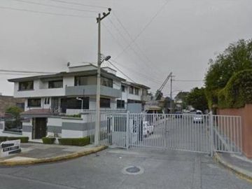 VENTA DE CASA EN RECUPERACION BANCARIA EN CDA. ANGEL DOMINGUEZ, CIUDAD SATELITE, NAUCALPAN, EDOMEX, C.P. 53100.