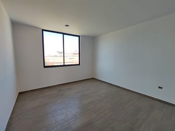 CASAS EN VENTA CON ROOF GARDEN EN FRACCIONAMIENTO MARANTA.