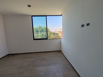 CASAS EN VENTA CON ROOF GARDEN EN FRACCIONAMIENTO MARANTA.