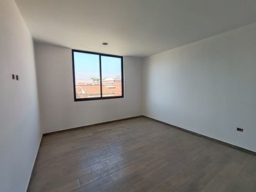 CASAS EN VENTA CON ROOF GARDEN EN FRACCIONAMIENTO MARANTA.