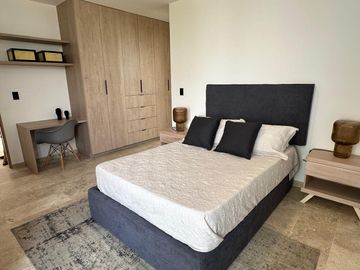 CASA EN VENTA EN LA ESPIGA CON CUARTA RECAMARA  Y BAÑO COMPLETO EN PLANTA BAJA