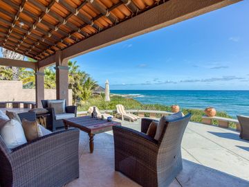CASA EN VENTA CON FRENTE DE PLAYA  EN LAS TINAS, EAST CAPE B.C.S.