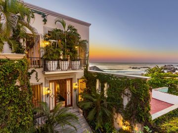 Villa Escondida