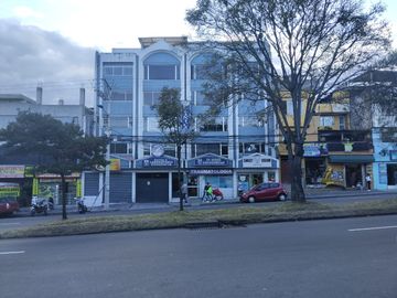 VENTA DE DEPARTAMENTO de 152 m2 en el Edificio de Clinica La Luz