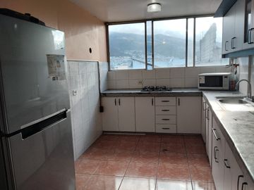 VENTA DE DEPARTAMENTO de 152 m2 en el Edificio de Clinica La Luz