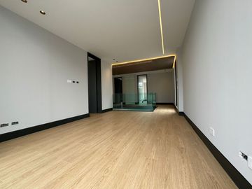 CASA DE VENTA EN PUEMBO CON PISCINA
