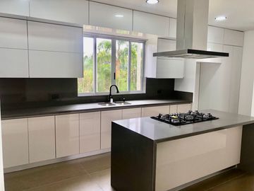 Casa Campestre en Venta en Cerritos