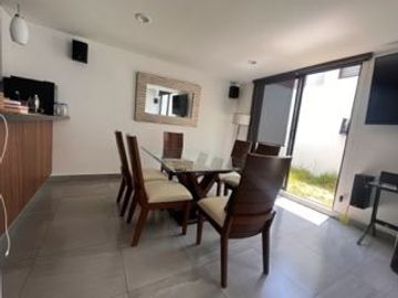 CASA EN VENTA CON EXCELENTE UBICACION EN SAN MATEO ATENCO BOSQUES BOTUNA (CE)