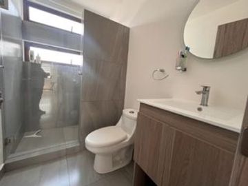 CASA EN VENTA CON EXCELENTE UBICACION EN SAN MATEO ATENCO BOSQUES BOTUNA (CE)