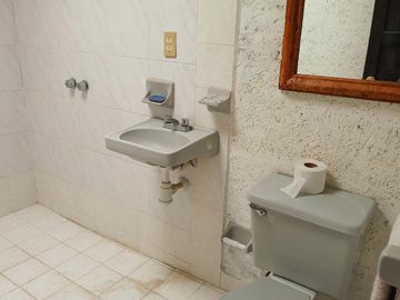 Casa de 1 Planta con Local en VENTA, Tepotzotlán, Edo. México