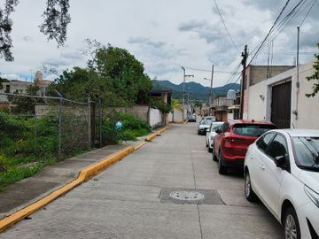 Casa de 1 Planta con Local en VENTA, Tepotzotlán, Edo. México