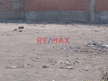 Vendo Terreno En Esquina Urb. Santa Maria Carabayllo.