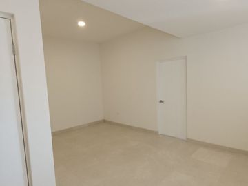 CORSICA RESIDENCIAL, CASA EQUIPADA DE VENTA