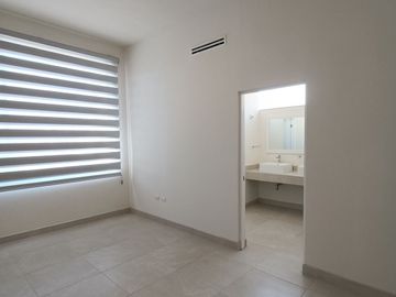 CORSICA RESIDENCIAL, CASA EQUIPADA DE VENTA