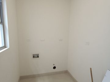 CORSICA RESIDENCIAL, CASA EQUIPADA DE VENTA