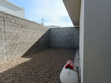 CORSICA RESIDENCIAL, CASA EQUIPADA DE VENTA