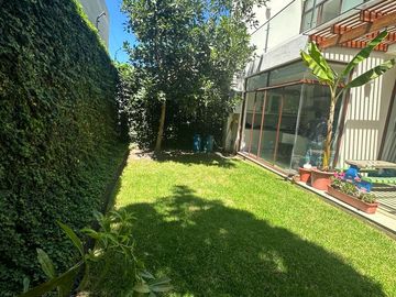 Casa de tres dormitorios en Tumbaco-Hilacril