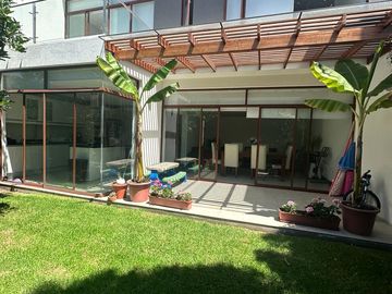 Casa de tres dormitorios en Tumbaco-Hilacril