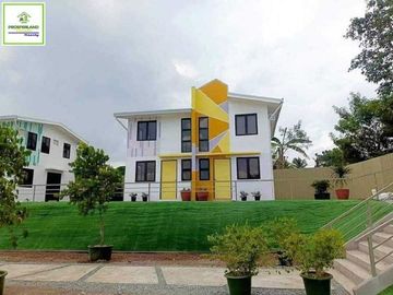 HOUSE AND LOT FOR SALE