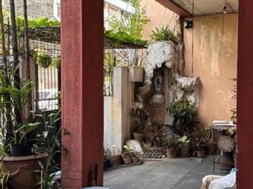 5-Bedroom House & Lot for Sale in Project 4 Quezon City