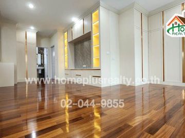 โครงการโกลเด้นซิตี้ สาทร หลังมุม (Golden City Sathorn) ใกล้รถไฟฟ้าBTSวุฒากาศ