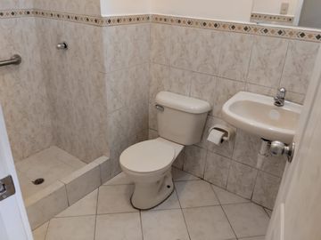 VENTA de departamento en Conjunto El Recreo Plaza, una cuadra al norte del Cuartel Eplicachima