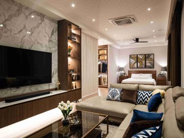 Exquisite 5-Bedroom Modern Classic Villa, Pool Villa in Chiang Mai