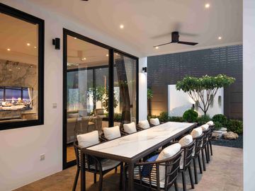 Exquisite 5-Bedroom Modern Classic Villa, Pool Villa in Chiang Mai