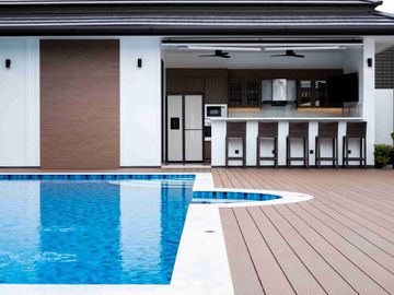 Exquisite 5-Bedroom Modern Classic Villa, Pool Villa in Chiang Mai