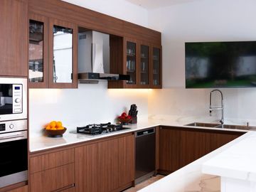 Exquisite 5-Bedroom Modern Classic Villa, Pool Villa in Chiang Mai