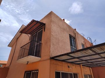 CASA EN VENTA SAUCES TEZOYUCA ESQUINA Y TERRENO PROPIO