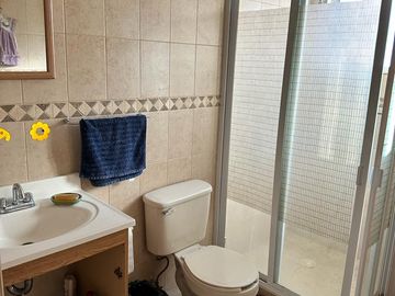 CASA EN VENTA SAUCES TEZOYUCA ESQUINA Y TERRENO PROPIO
