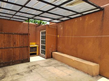 CASA EN VENTA SAUCES TEZOYUCA ESQUINA Y TERRENO PROPIO