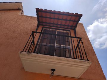 CASA EN VENTA SAUCES TEZOYUCA ESQUINA Y TERRENO PROPIO