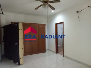 Disewakan Tahunan Rumah Siap Huni di Metro Alam