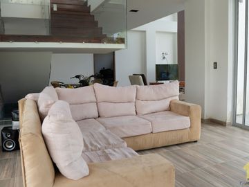 SE VENDE CASA CAMPESTRE DE LUJO CERCA A MANIZALES