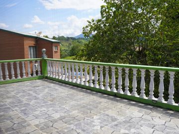 EN VENTA CASA CAMPESTRE CERCA A MANIZALES