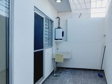CASA EN VENTA, FRACC LAS AGUILAS, TUXTLA GUTIERREZ, CHIAPAS