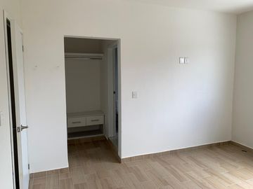 CASA EN VENTA, FRACC LAS AGUILAS, TUXTLA GUTIERREZ, CHIAPAS