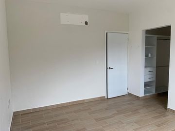 CASA EN VENTA, FRACC LAS AGUILAS, TUXTLA GUTIERREZ, CHIAPAS