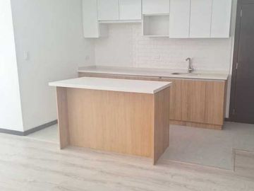 Departamento en venta por estrenar, con piscina sector Av. Don Bosco.