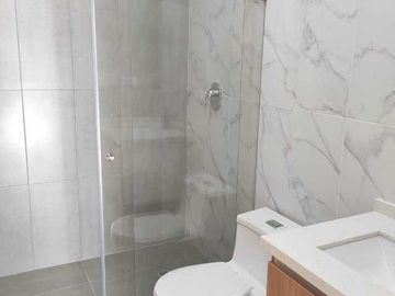 Departamento en venta por estrenar, con piscina sector Av. Don Bosco.