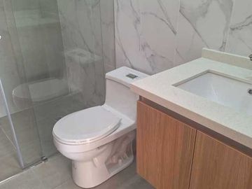 Departamento en venta por estrenar, con piscina sector Av. Don Bosco.