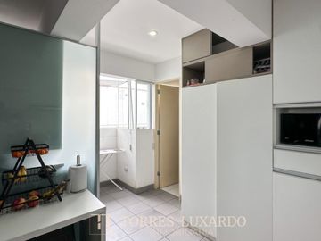 Venta de Lindo Departamento de 3 Dormitorios + Cochera en Magdalena, Piso 15