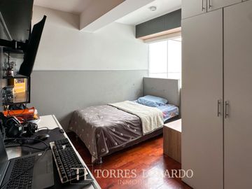 Venta de Lindo Departamento de 3 Dormitorios + Cochera en Magdalena, Piso 15